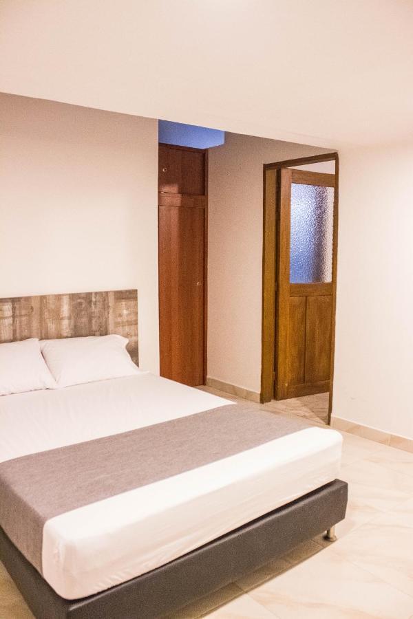 Hotel Porton Colonial Медельїн Екстер'єр фото